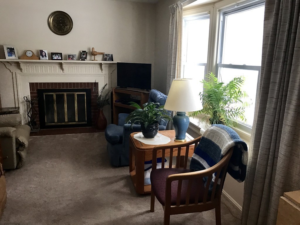 514 Dewey Street West Springfield, MA 01089 - Photo 14 of 28