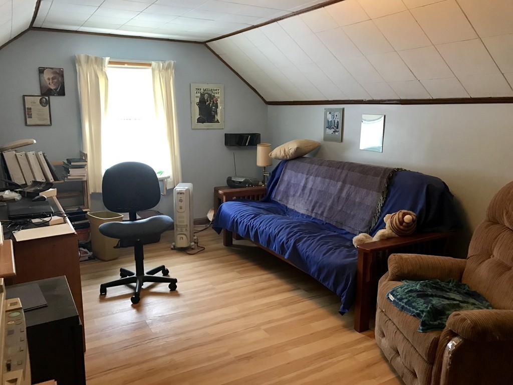 514 Dewey Street West Springfield, MA 01089 - Photo 22 of 28