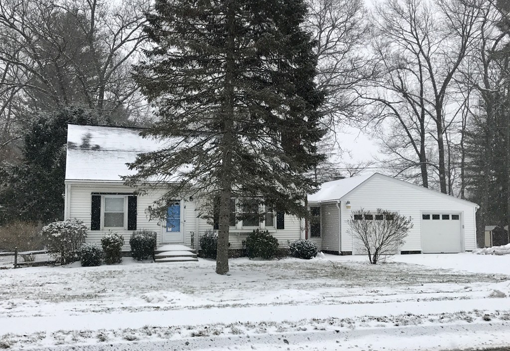 514 Dewey Street West Springfield, MA 01089 - Photo 28 of 28