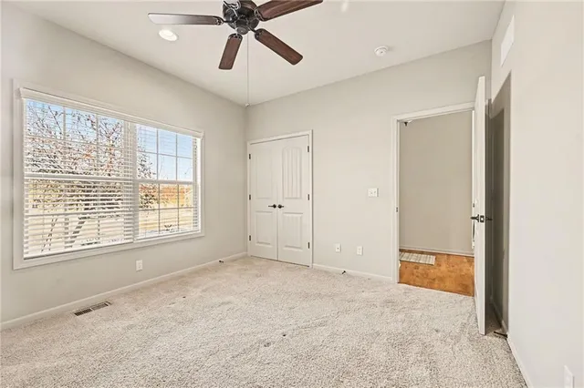 $364,900 | 217 Ashmont Drive, Smithville, MO 64089