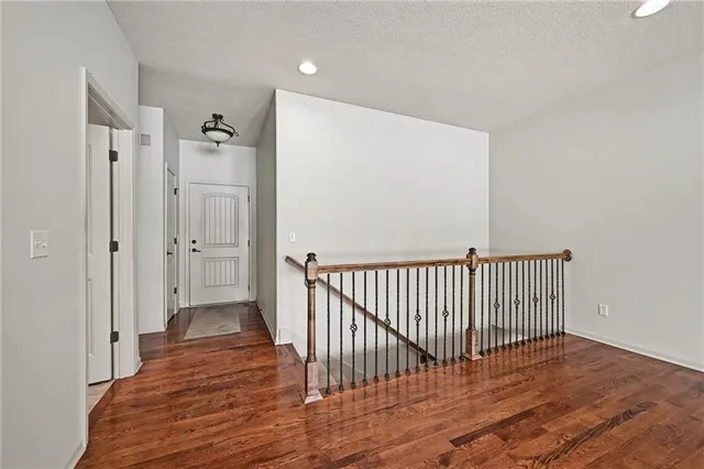 $364,900 | 217 Ashmont Drive, Smithville, MO 64089