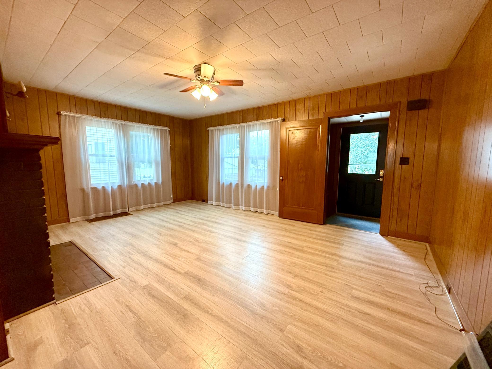 317 West Grant Street Spring Valley, MN 55975 - Photo 10 of 33 Gallery Image 10