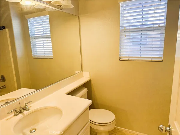 $5,300 | 16 Ellistone, Irvine, CA 92602