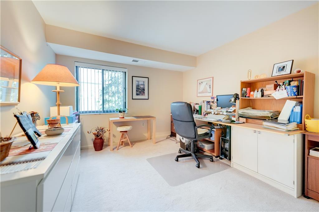 1500 Cochran Road, Unit 714 Pittsburgh, PA 15243 - Photo 13 of 20 Gallery Image 13