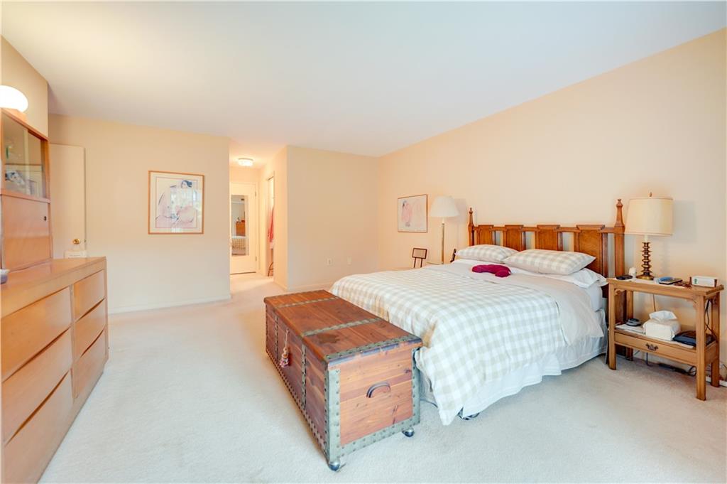 1500 Cochran Road, Unit 714 Pittsburgh, PA 15243 - Photo 16 of 20 Gallery Image 16