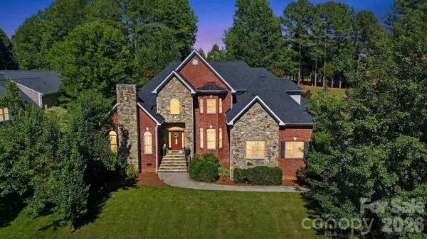 $1,050,000 | 126 Whispering Cove Court, Mooresville, NC 28117