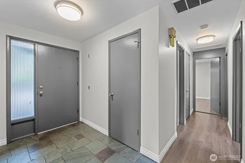 $915,000 | 2157 North 122nd Street, Seattle, WA 98133