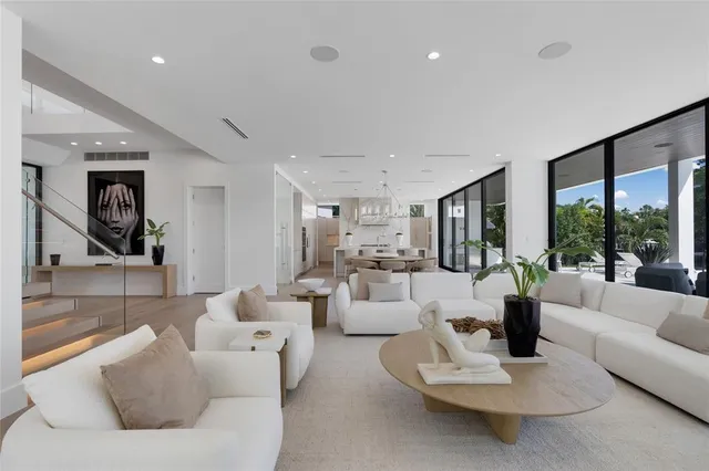 $7,695,000 | 1500 Southeast 14th Street, Fort Lauderdale, FL 33316