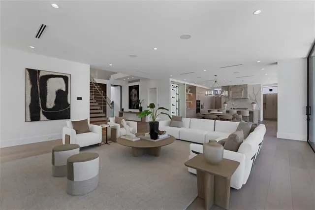 $7,695,000 | 1500 Southeast 14th Street, Fort Lauderdale, FL 33316