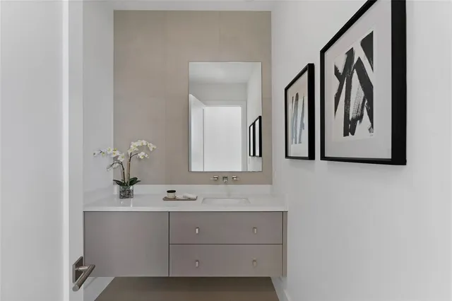 $7,695,000 | 1500 Southeast 14th Street, Fort Lauderdale, FL 33316