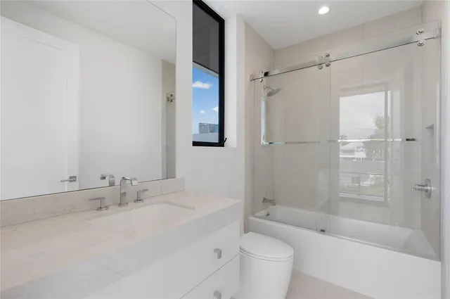$7,695,000 | 1500 Southeast 14th Street, Fort Lauderdale, FL 33316