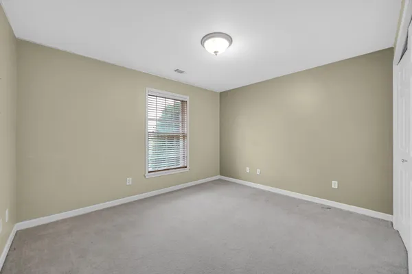 $199,900 | 2649 Georgetowne Drive, Unit B2, Highland, IN 46322