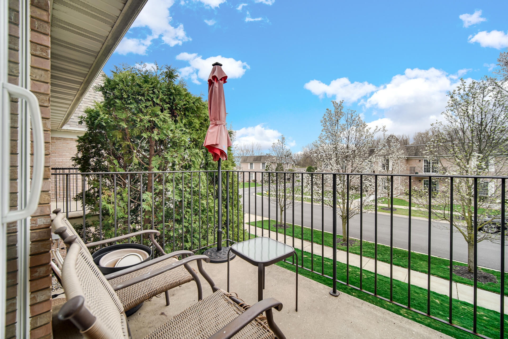 2649 Georgetowne Drive, Unit B2 Highland, IN 46322 - Photo 19 of 20 a view of a balcony with chairs