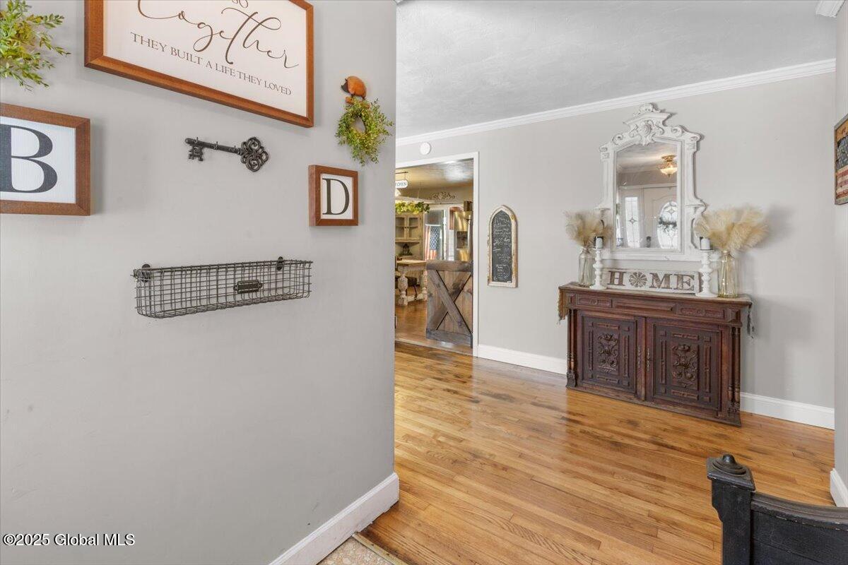 264 Starr Road Coeymans, NY 12143 - Photo 8 of 33 08-Foyer to Living Room