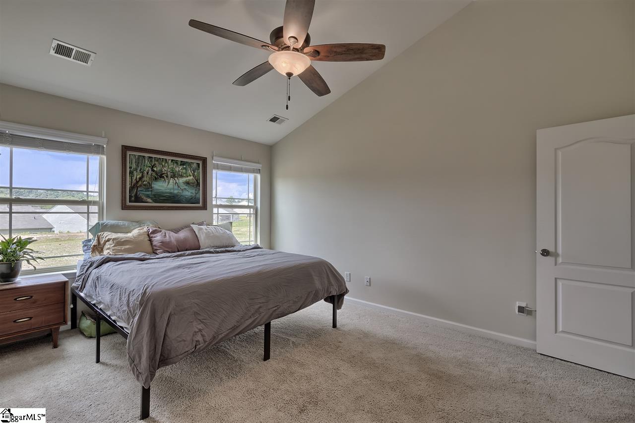 408 Basalt Court Easley, SC 29642 - Photo 18 of 36 Gallery Image 18