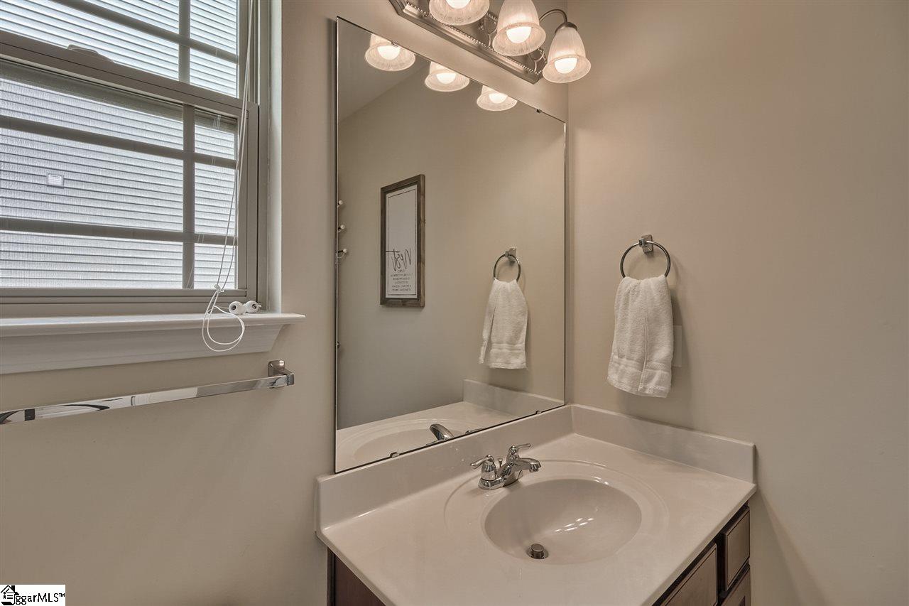 408 Basalt Court Easley, SC 29642 - Photo 26 of 36 Gallery Image 26