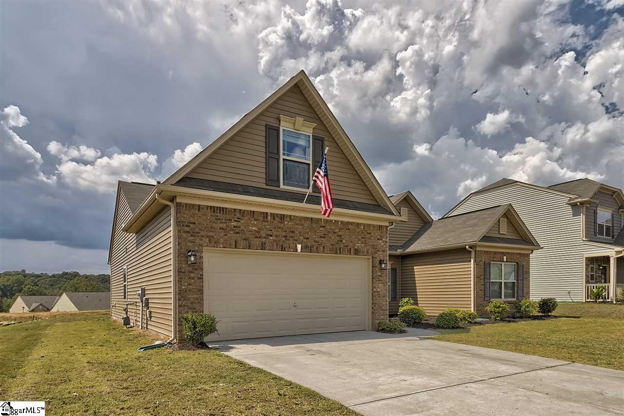 408 Basalt Court Easley, SC 29642 - Photo 33 of 36 Gallery Image 33
