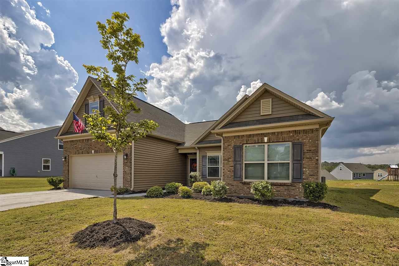 408 Basalt Court Easley, SC 29642 - Photo 34 of 36 Gallery Image 34