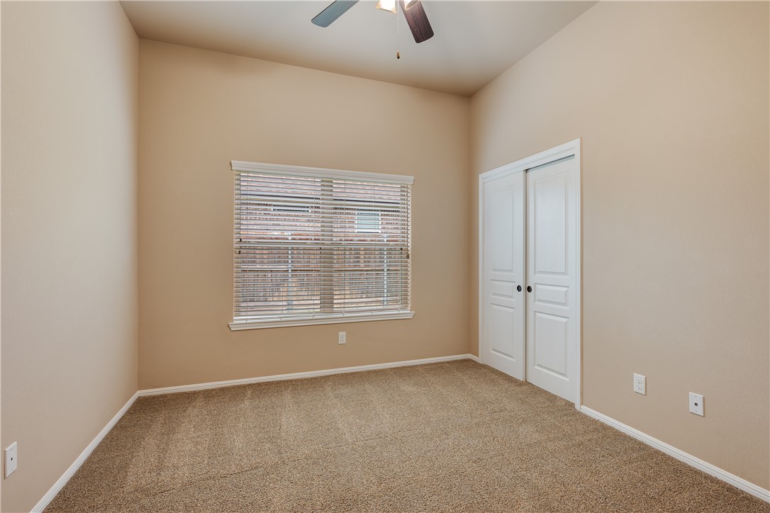 3085 Archer Circle Bryan, TX 77808 - Photo 20 of 31 a view of an empty room with a window