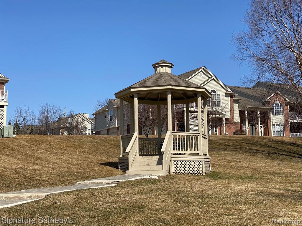 1796 Flagstone Circle Rochester, MI 48307 - Photo 25 of 28 Gallery Image 25