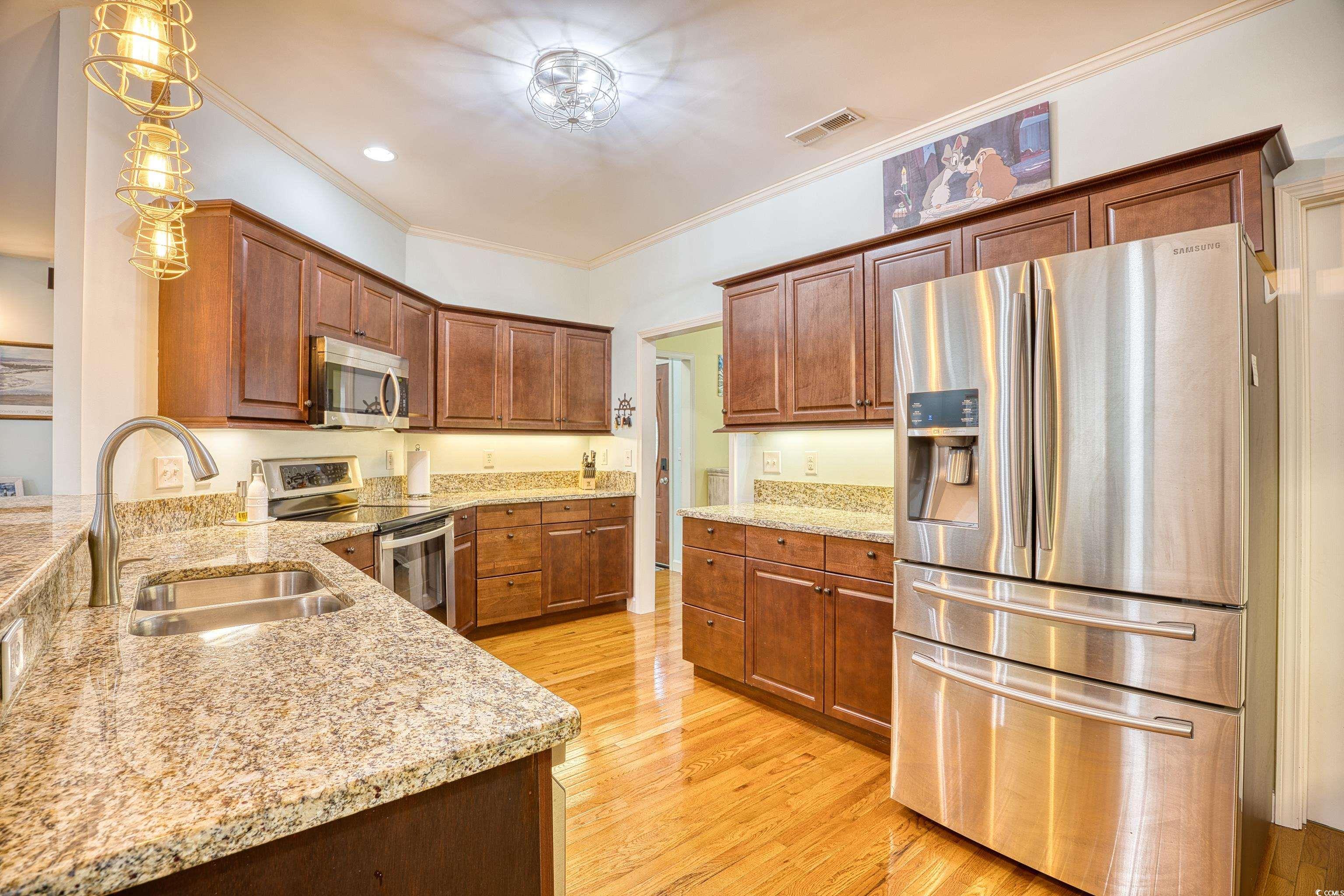 306 Pine Street South Murrells Inlet, SC 29576 - Photo 9 of 40