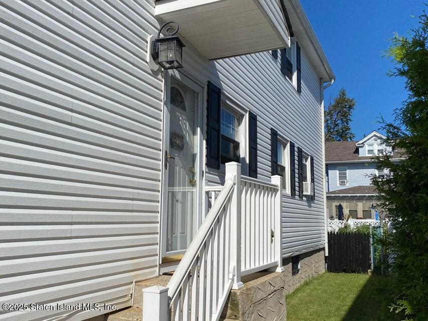 459 Riga Street Staten Island, NY 10306 - Photo 17 of 19 459 Riga Apt. Ent