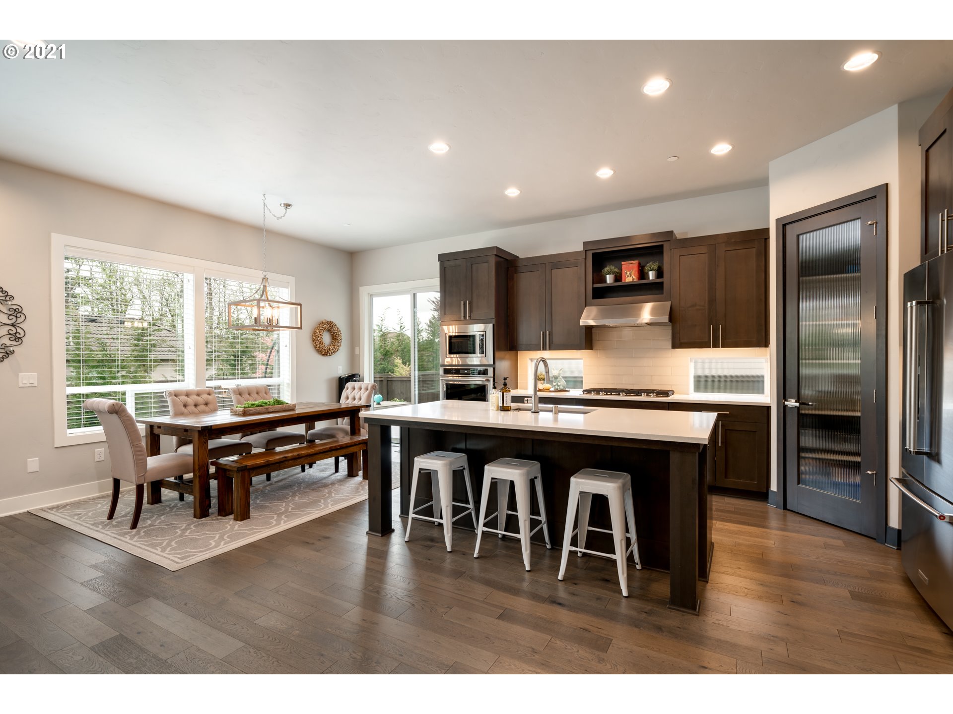 5783 Northwest Hood Loop Camas, WA 98607 - Photo 11 of 32 Gallery Image 11