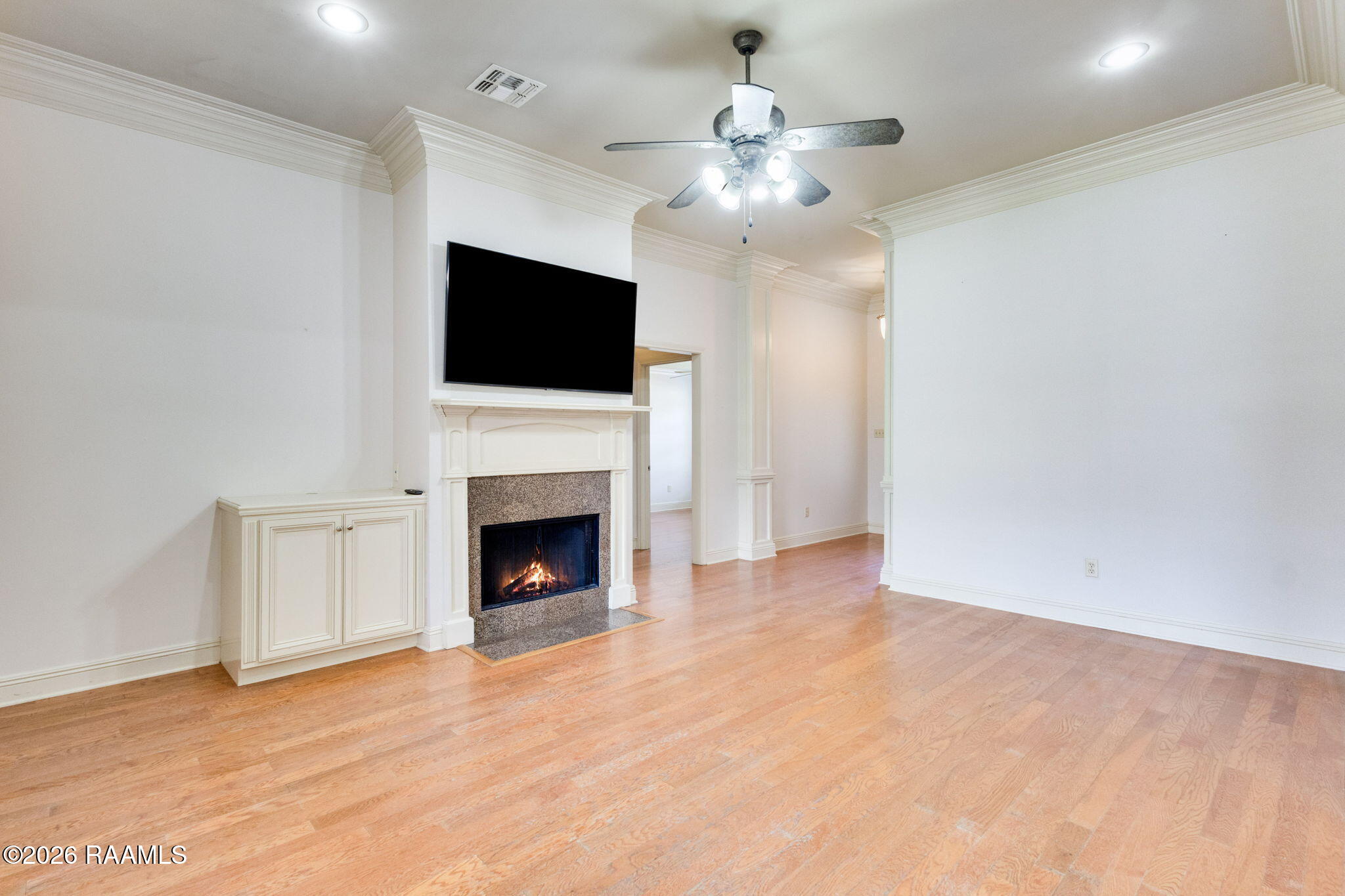 108 Camino Real Road Lafayette, LA 70503 - Photo 10 of 36 Living Room + Foyer