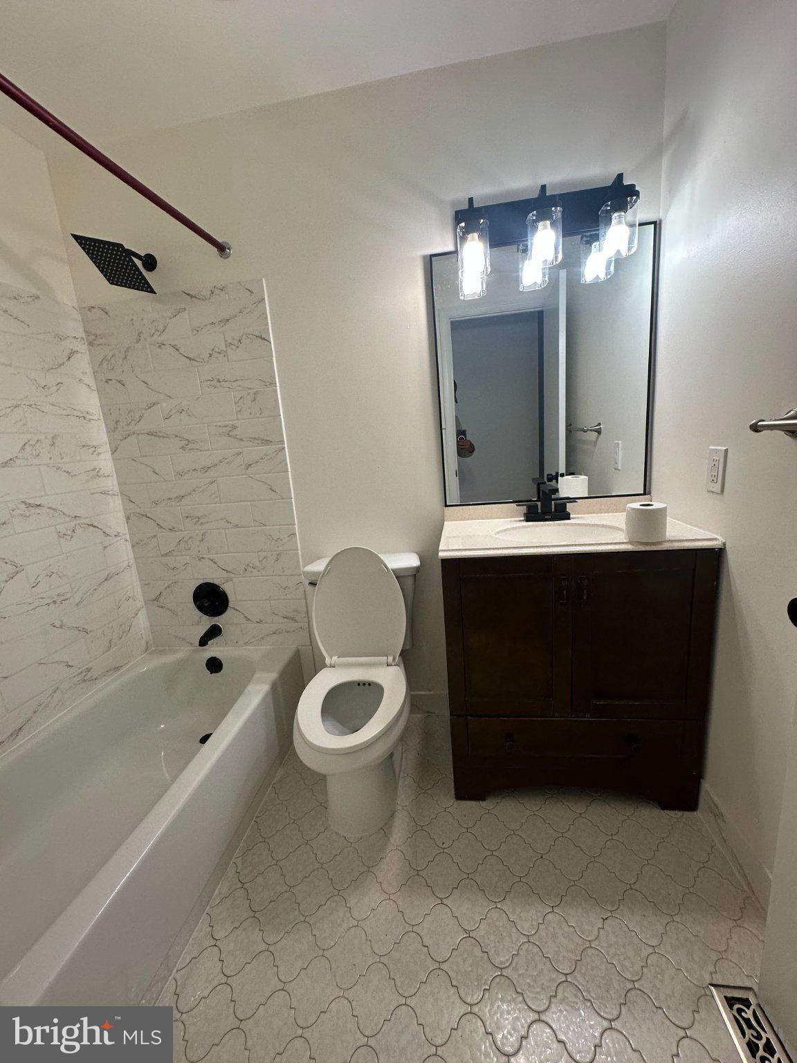 6415 Craigmont Road Baltimore, MD 21207 - Photo 20 of 48 Bathroom #1