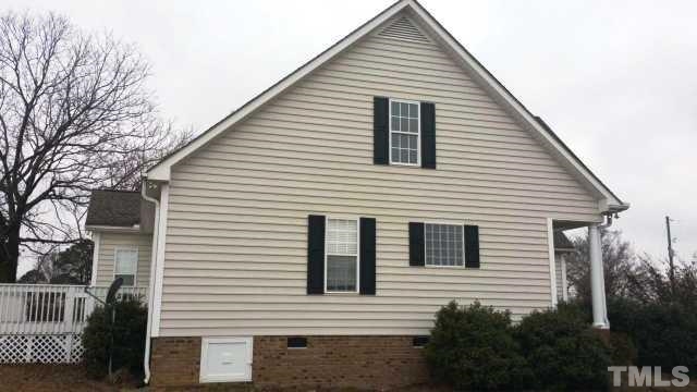 2819 Tarheel Road Benson, NC 27504 - Photo 2 of 8 Gallery Image 2