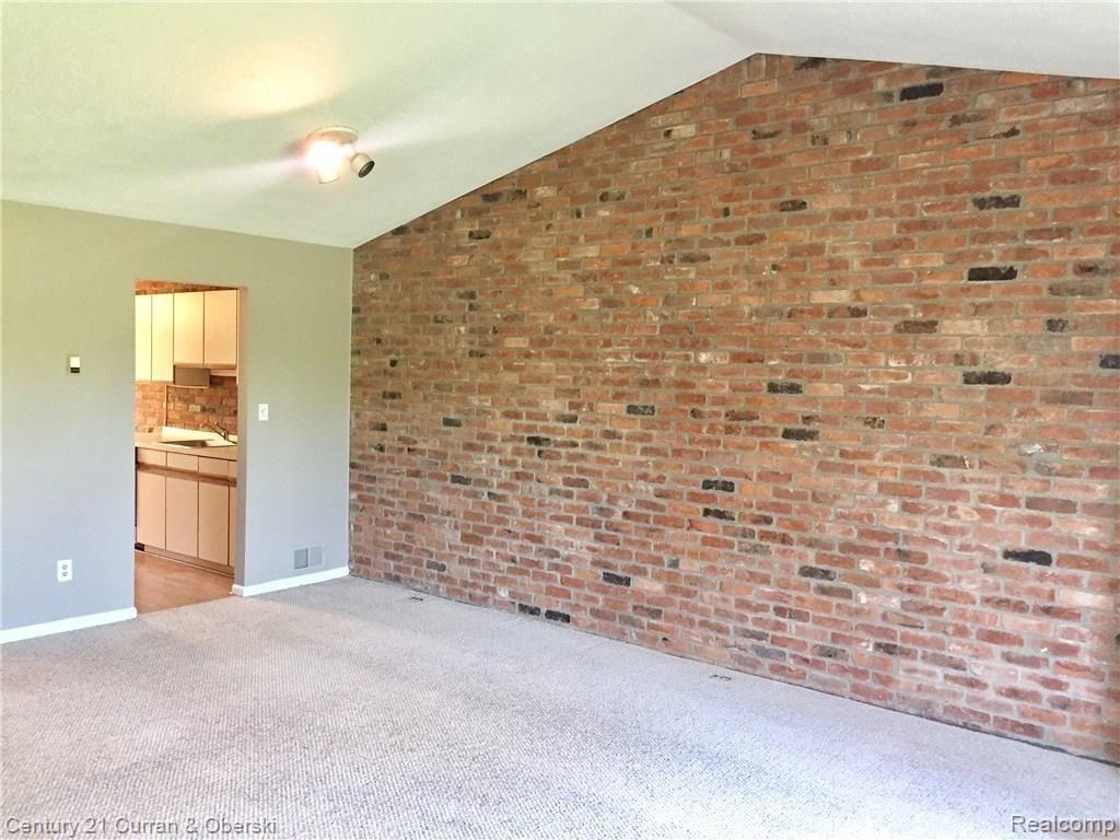 706 North Brady Road Dearborn, MI 48124 - Photo 7 of 20