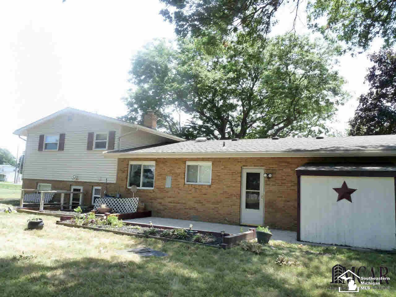 444 East Sterns Road Temperance, MI 48182 - Photo 3 of 15