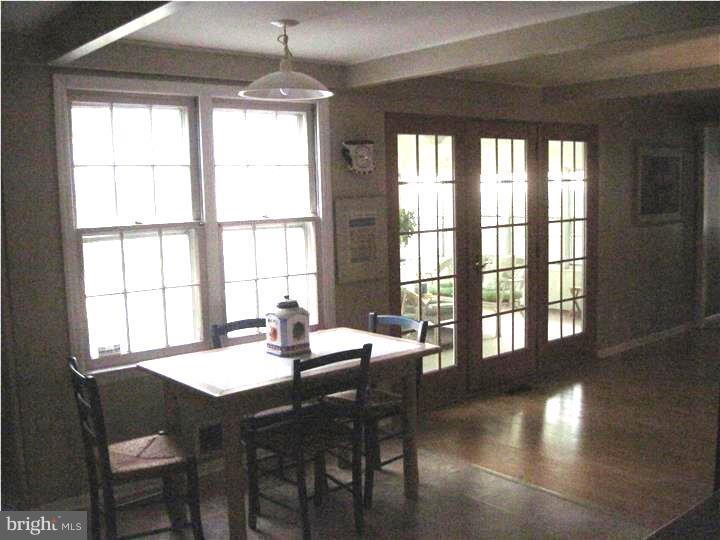 172 Pearl Croft Road Cherry Hill, NJ 08034 - Photo 5 of 25 Kitchen