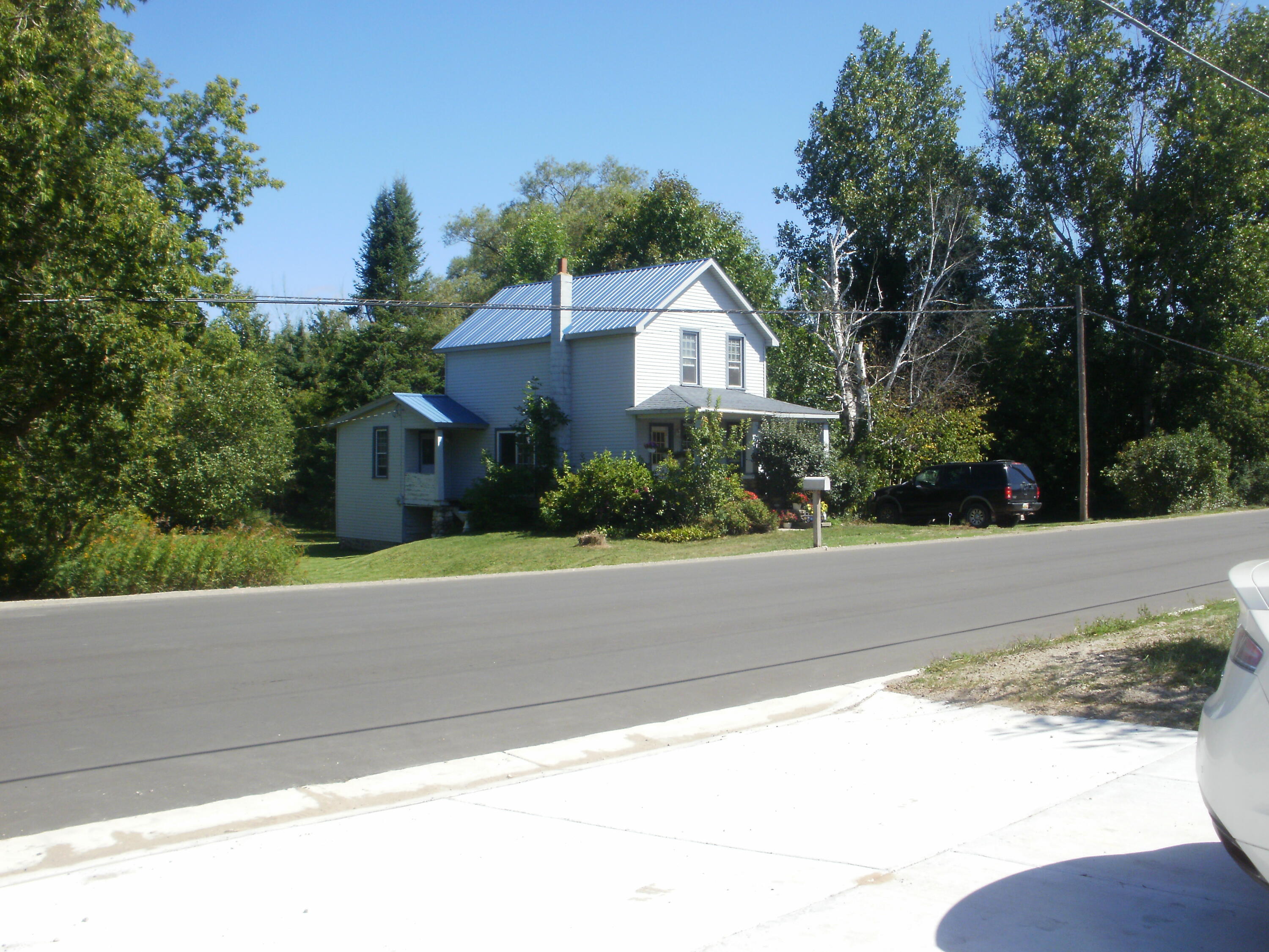 1105 Court Street Cheboygan, MI 49721 - Photo 5 of 51 Gallery Image 5