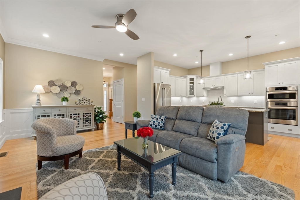 10 Canter Brook Lane, Unit 10 Hamilton, MA 01982 - Photo 12 of 38