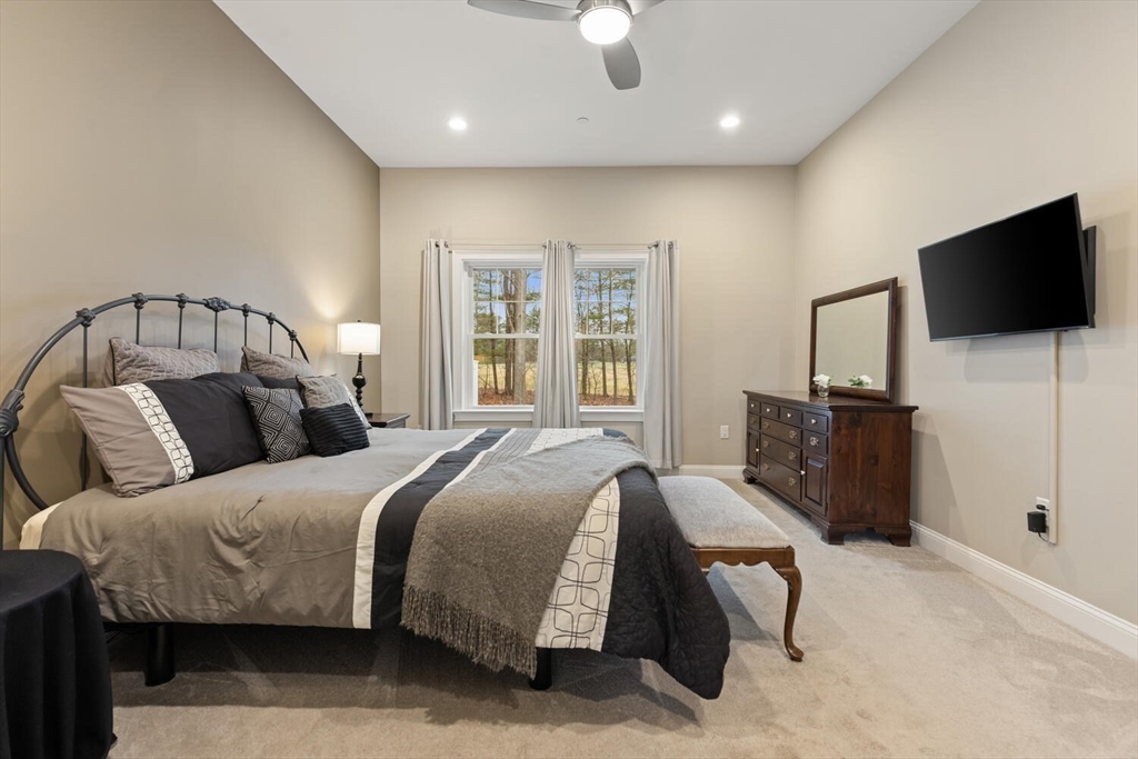 10 Canter Brook Lane, Unit 10 Hamilton, MA 01982 - Photo 22 of 38