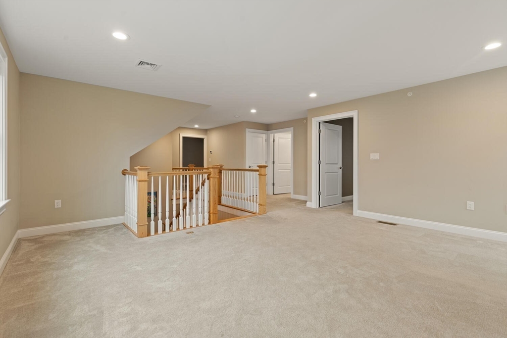 10 Canter Brook Lane, Unit 10 Hamilton, MA 01982 - Photo 27 of 38