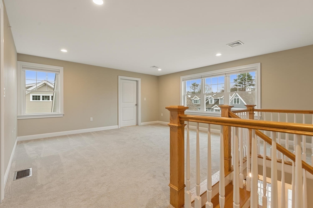 10 Canter Brook Lane, Unit 10 Hamilton, MA 01982 - Photo 28 of 38