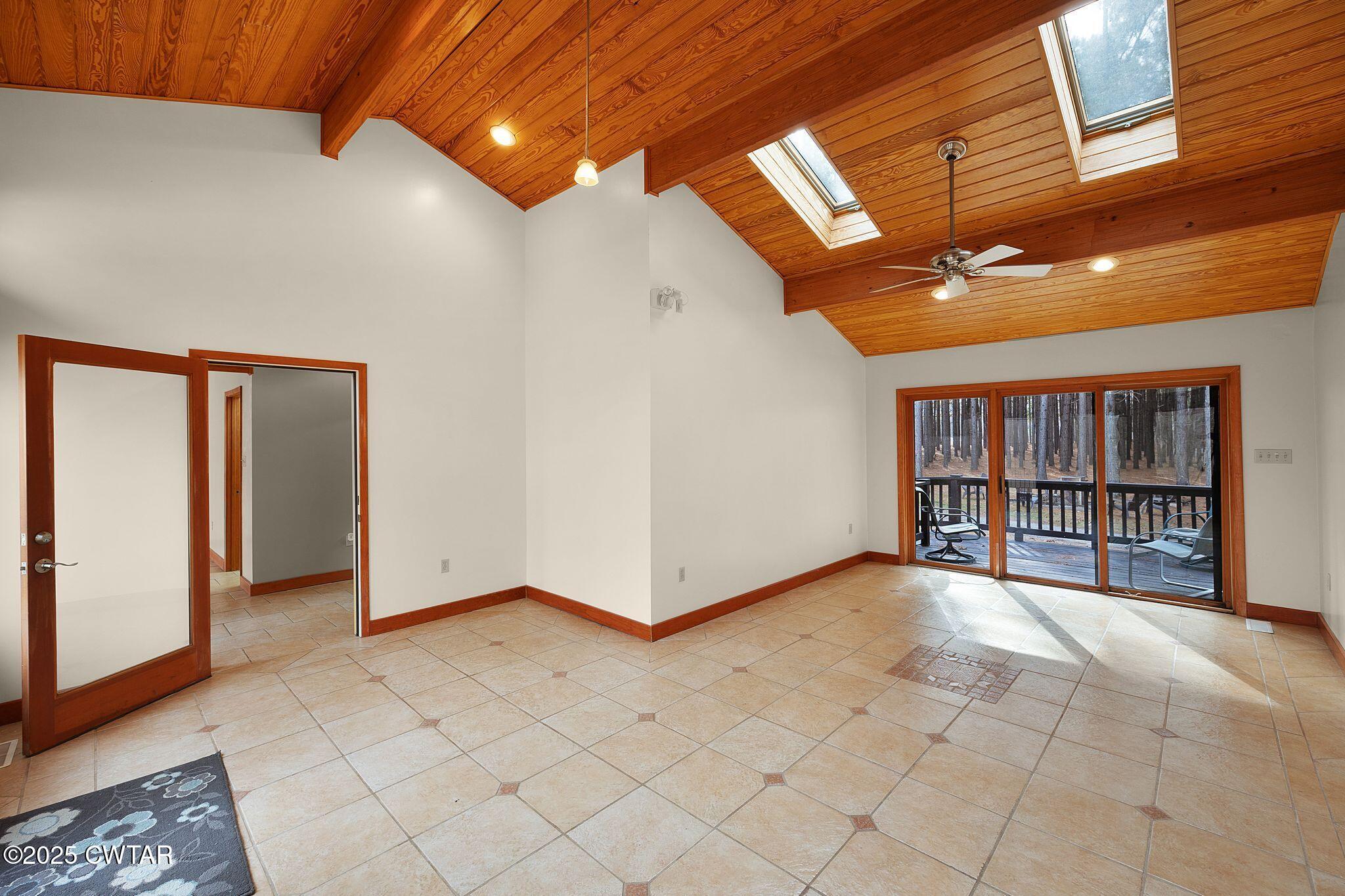 1273 Palmer Road Lexington, TN 38351 - Photo 18 of 62 pNv5yj9Q