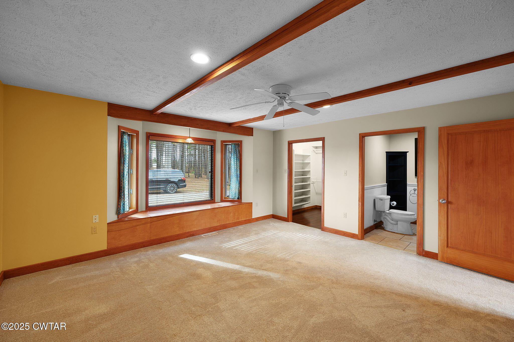 1273 Palmer Road Lexington, TN 38351 - Photo 19 of 62 a view of an empty room with a window