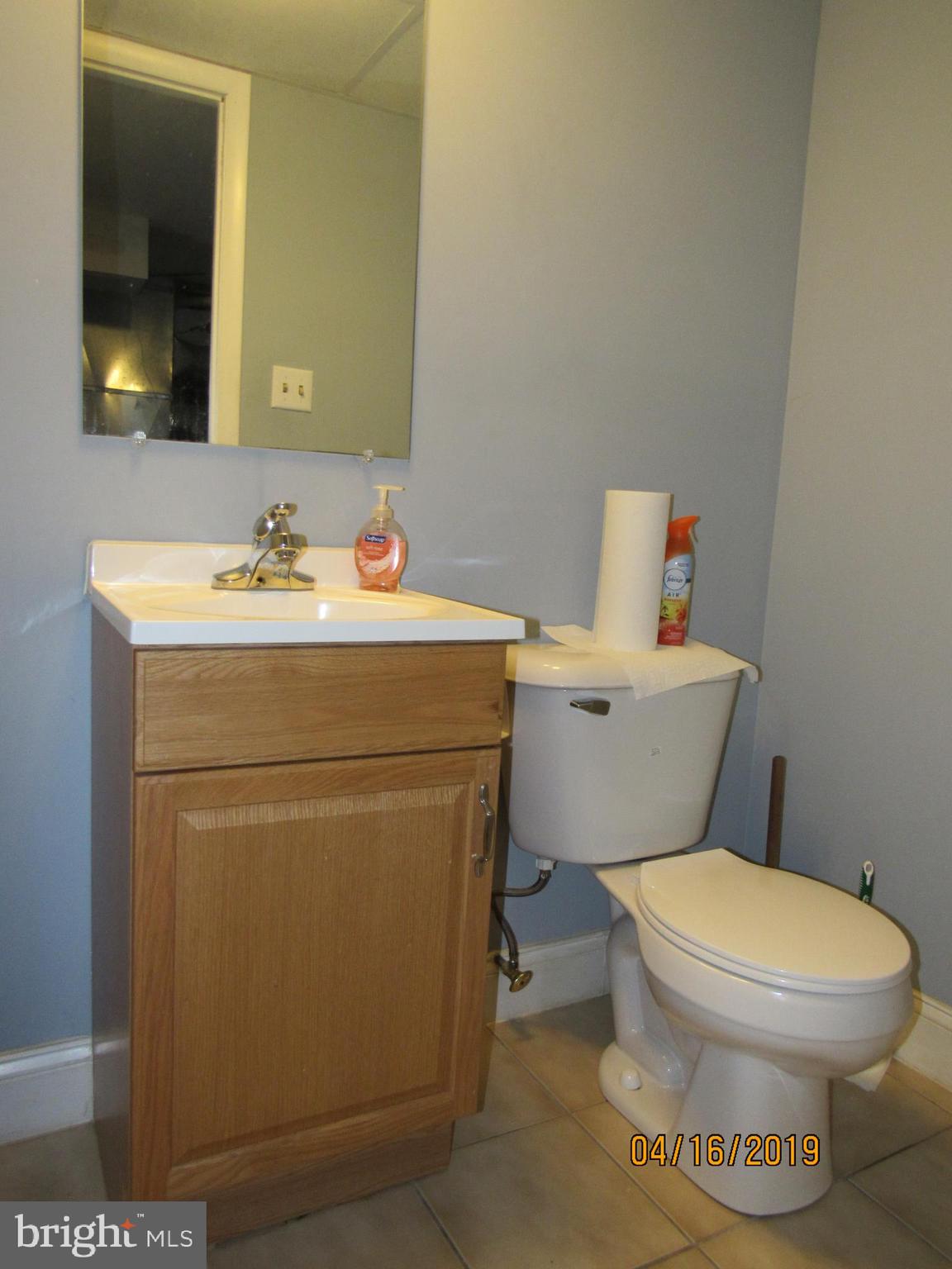 3016 Willits Road Philadelphia, PA 19136 - Photo 16 of 19 Powder Room