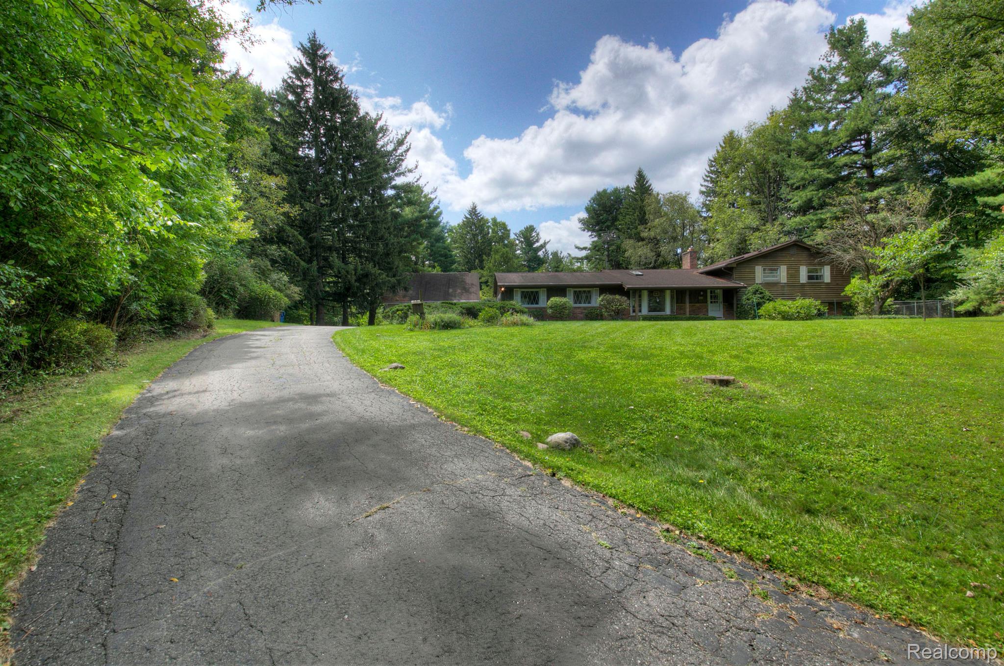 5830 Warren Road Ann Arbor, MI 48105 - Photo 52 of 63 Gallery Image 52