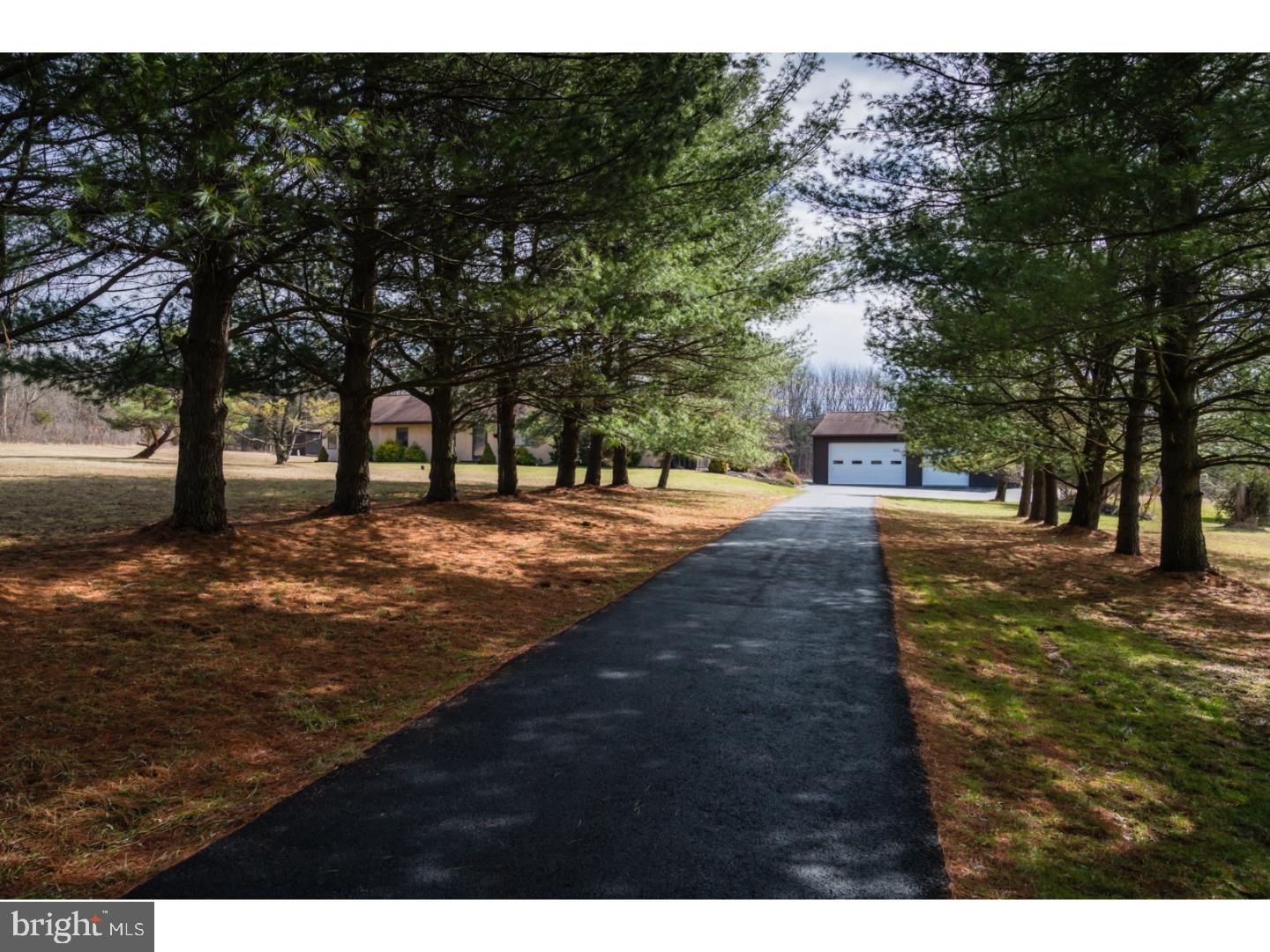 1275 Fennel Road Pennsburg, PA 18073 - Photo 1 of 25 Driveway