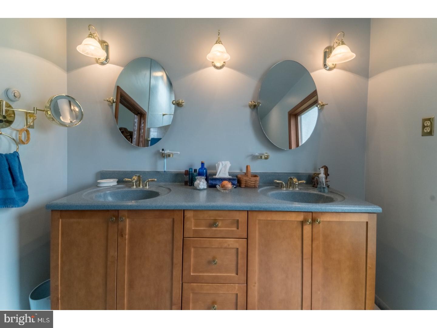 1275 Fennel Road Pennsburg, PA 18073 - Photo 15 of 25 Master Bathroom
