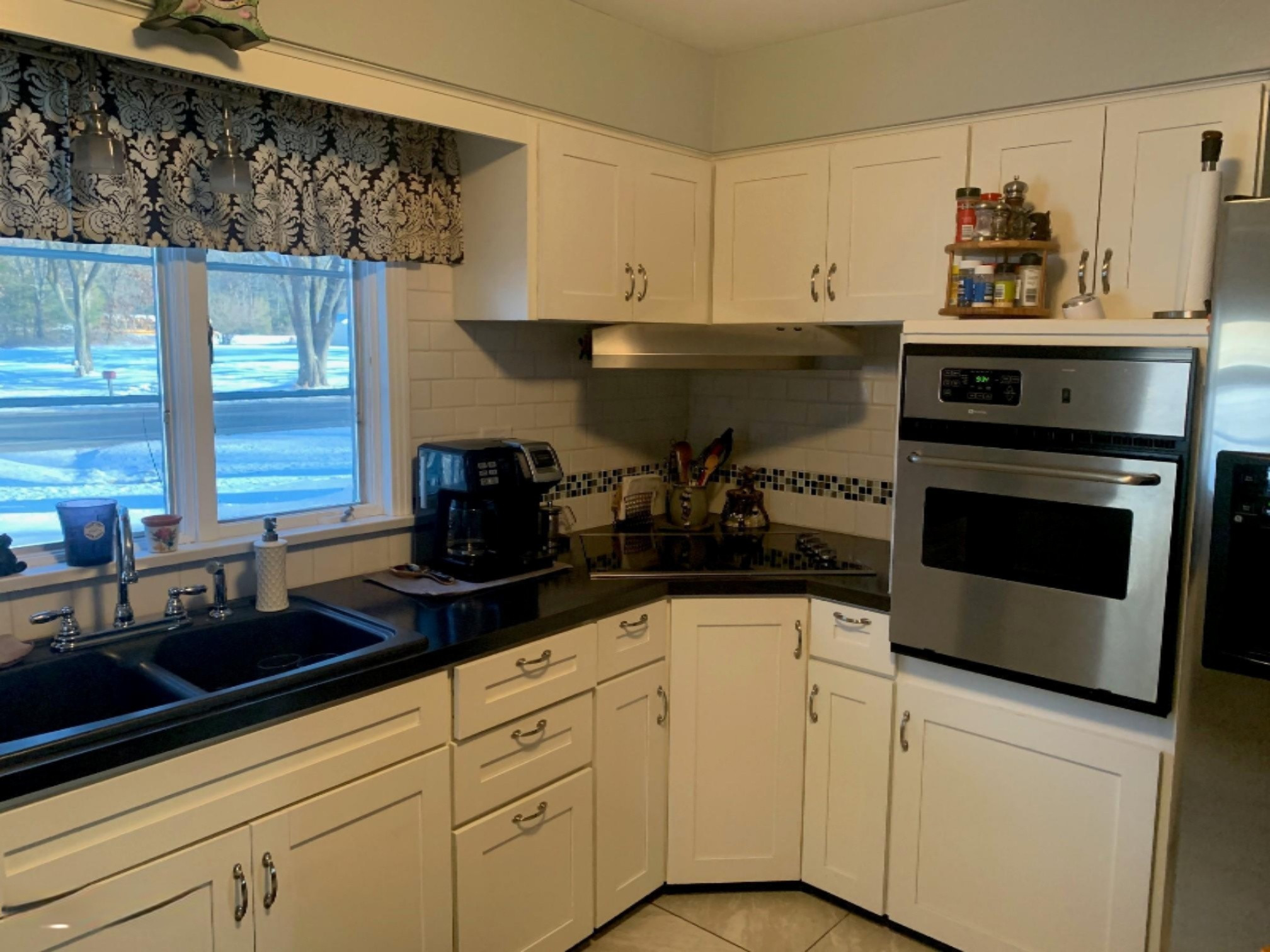 875 West Giles Road Muskegon, MI 49445 - Photo 10 of 31 11