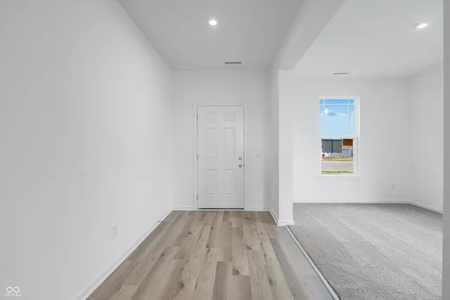 $379,999 | 349 North Post Oak Drive, Mooresville, IN 46158