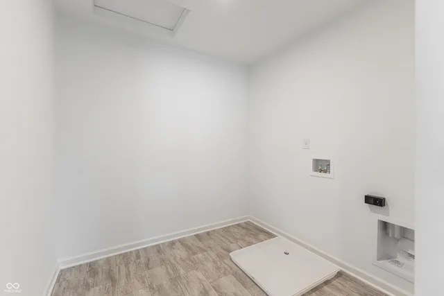 $379,999 | 349 North Post Oak Drive, Mooresville, IN 46158