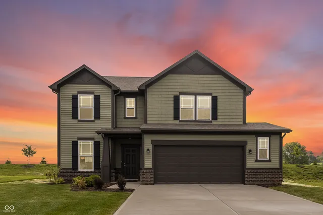 $379,999 | 349 North Post Oak Drive, Mooresville, IN 46158