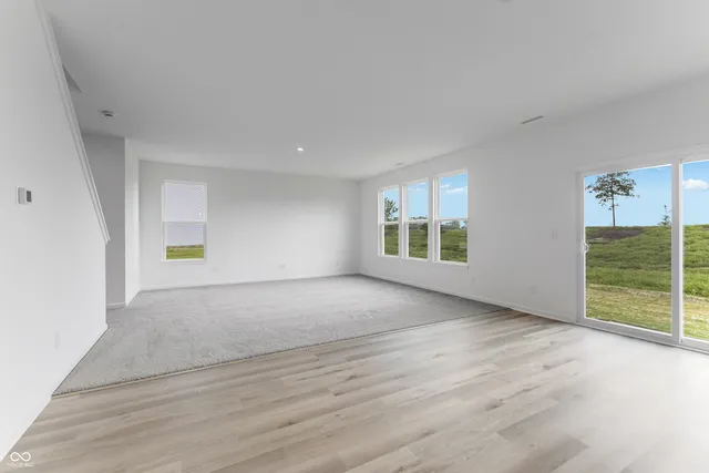 $379,999 | 349 North Post Oak Drive, Mooresville, IN 46158