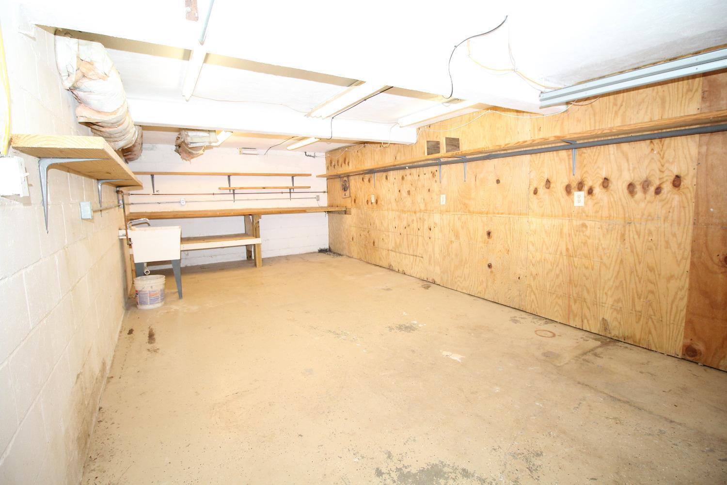 8581 Livingston Road Cincinnati, OH 45251 - Photo 24 of 35 Gallery Image 24